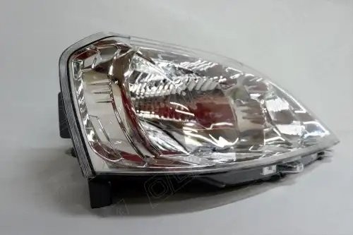 Фара правая Renault Logan 1 2009-2014, повторитель ближе к решетке радиатора OEM0154FR OEMPARTS