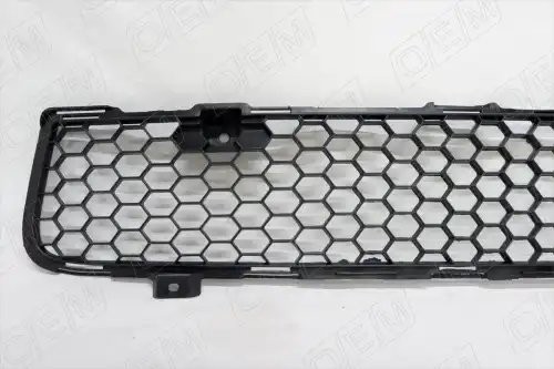Решетка в бампер нижняя Mitsubishi Lancer 10 2011-нв OEM3927 OEMPARTS