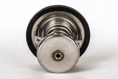 Термостат КАМАЗ ЕВРО-2 (82 гр) АВТОМАГНАТ 107130610005 AVTOMAGNAT