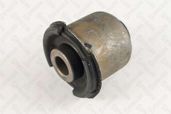 сайлентблок рычага верхн.!\ Land Rover Discovery III 4.4/2.7TD 04> 77-01267-SX STELLOX