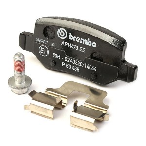 P50058 818 00!колодки дисковые з.\ MB W168 1.9/2.1 99>/Vaneo 1.6i-1.7CDi 01> P50058 BREMBO