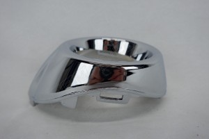 Окантовка противотуманной фары правая Ford Focus 3 2011-2015, хромированная OEM1312R OEMPARTS