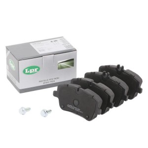 Комплект тормозных колодок 05P767 05P767 LPR