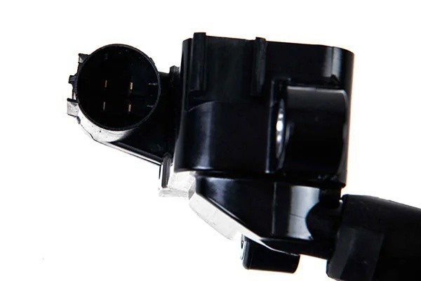 катушка зажигания!\ MB W204/W212/CLS/GLK/SL 63 AMG/SLK 3.5-5.5 11> 6100283SX STELLOX