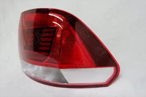 Фонарь правый Volkswagen Polo sedan 5 2015-2020 OEM0038FONR OEMPARTS