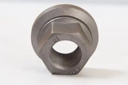 Гайка колеса М18х1.5 ГАЗ-3302 с шайбой Евро (с юбкой)  М18х1.5  АВТОМАГНАТ 33023101034 AVTOMAGNAT