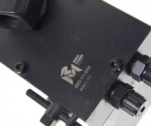 Насос механизма опрокидывания кабины КАМАЗ MEGAPOWER 50011005 MEGA POWER