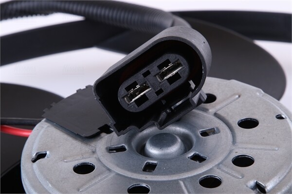 вентилятор охлаждения!\ VW T5 1.9-3.2i/D 03> 85805 NISSENS