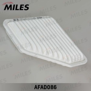 Фильтр воздушный TOYOTA RAV 4 2.0 06- (FILTRON AP142/10, MANN C26003, VIC A-1015 AFAD086 MILES