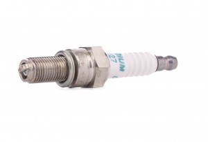 Свеча зажигания IU27 IU27 DENSO