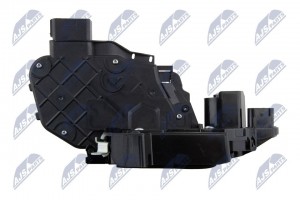 суппорт тормозной задний левый! Bosch, d=38мм \ Ford Mondeo Sedan 1.8-2.2TDCI 00 HZTFR000 NTY
