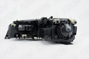 Фара правая Mazda 6 1 GG (2002-2007) светлая OEM0205FR OEMPARTS