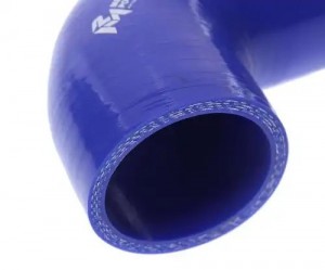 Шланг ГАЗ-33104 Валдай угловой охладителя радиатора (силикон) MEGAPOWER 130-16-041 MEGA POWER