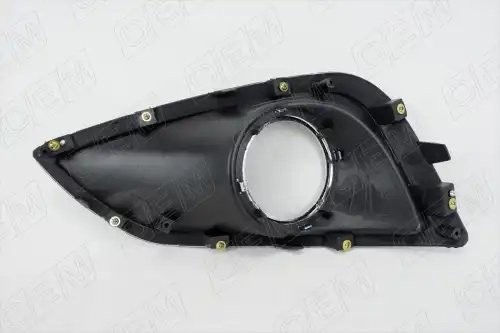 Окантовка противотуманной фары правая Hyundai Ix35 (2010-нв) OEM1460R OEMPARTS