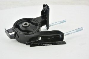 Опора двигателя задняя TOYOTA YARIS (JPP) NCP1#,NLP10,SCP10 1999.01-2005.08 TM-0 TM-088 FEBEST
