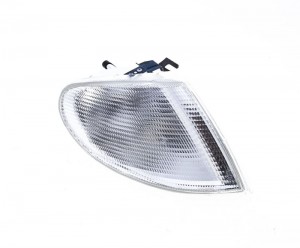 указатель поворота правый! белый\ VW Sharan, Ford Galaxy all 95-00 185133012B TYC