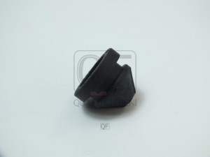 Втулка VW Golf (10-) AUDI A8 (10-) SKODA Octavia (09-) установочная крышки фильт QF33G00127 QUATTRO FRENI