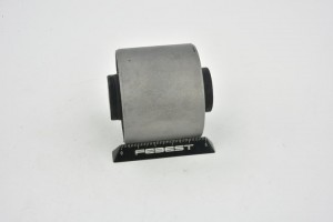 Сайлентблок задн продол тяги TOYOTA LAND CRUISER 100 HDJ101/UZJ100 1998-2007 TAB TAB-130 FEBEST