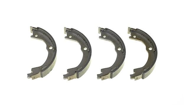 S30533 колодки барабанные!\ KIA Sorento, Hyundai H-1 2.4-3.5/2.5CRDi 00> S 30 533 BREMBO