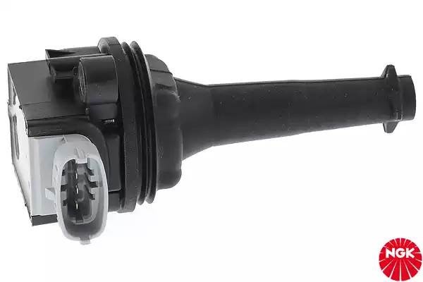 U5037 катушка зажигания! Volvo C70/S60/S70/S80/V70/XC70/XC90 2.0-3.0 97> 48140 NGK