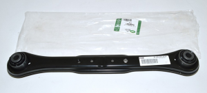 LR051586 Втулка задняя пер. ниж. рычага LR051586 LAND ROVER