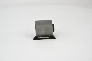 Сайлентблок нижн передн рычага передний LEXUS LS460/460L USF4# 2006-2012 TAB-576 TAB-576 FEBEST