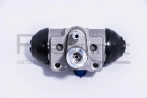 Рабочий тормозной цилиндр GREAT WALL HOVER, ISUZU D-MAX I (TFR, TFS) 10IZ010 RED LINE OIL