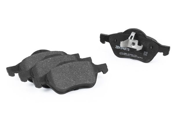 колодки дисковые передние! прямоугольная фишка Audi 100 91-94/A4 95-00/A6 94-97 Z07290 ZENTPARTS