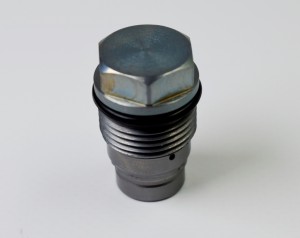 Клапан КАМАЗ,ПАЗ,ГАЗ дв.CUMMINS ISBe,ISDe,ISF топливный редукционный CARTRONIC CRTR0121648 CARTRONIC