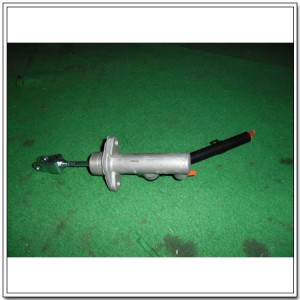 Цилиндр сцепления главный SSANGYONG Actyon Sports (12-) (D20R) OE 3050032000 SSANG YONG