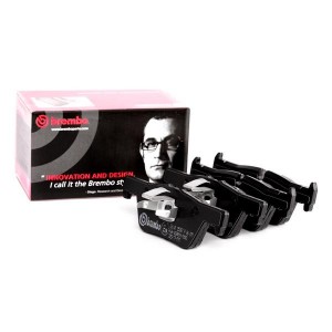 Колодки тормозные BMW 1 (F20,F21),3 (F30,F31,F34,F80),4 (F32,F33,F36,F82,F83) за P06071 BREMBO