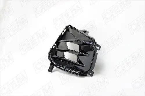 Окантовка противотуманной фары правая Kia K5 (2020-нв) GT-LINE OEM1421R OEMPARTS