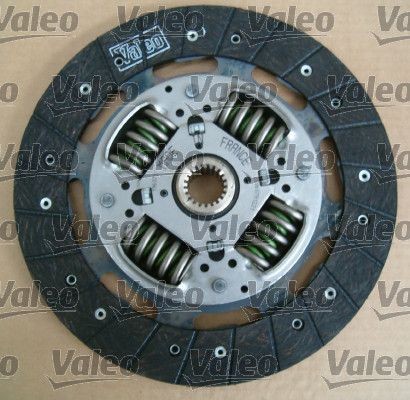 к-кт сцепления! без подшипника\ Renault Master 2.5DCi 06> 826816 VALEO PHC