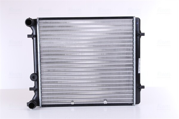 радиатор системы охлаждения! без AC\ VW Golf 1.4i/1.6i 97> 641011 NISSENS