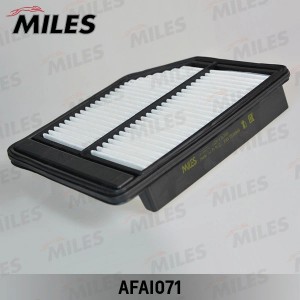 Фильтр воздушный HONDA CIVIC 1.4/1.8 06- (FILTRON AP104/7, MANN C2240, VIC A-886 AFAI071 MILES