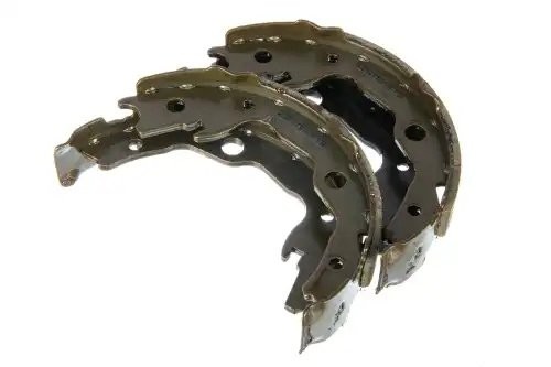 колодки тормозные барабанные Z06816 ZENTPARTS