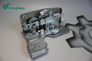 Замок двери МАЗ-4370 Н/О левый СПЕЦМАШ 642216105013 SPETSMASH