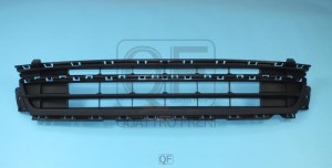 Решетка радиатора VW Jetta 6 (15-) черный QUATTRO FRENI QF20G00034 QUATTRO FRENI