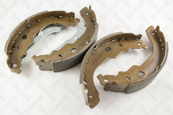 колодки барабанные!\ Citroen C3/DS3, Peugeot 207 1.4i/1.4-1.6HDi 06> 000-446-SX STELLOX