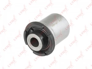 сайлентблок рычага пер.подв.задн.!\ Mitsubishi L400 Space Gear 94-01 C9477 LYNXAUTO