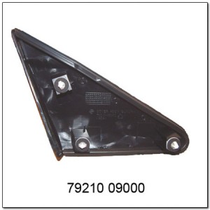 Молдинг крыла SSANGYONG Kyron (05-) переднего левого (треугольник) OE 7921009000 SSANG YONG