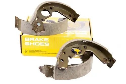 колодки тормозные барабанные! ручника\ Mitsubishi Pajero/Sport all 90> Z06937 ZENTPARTS