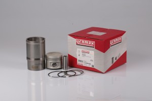 Комплект(поршень+гильз+кольца) 7107888000 7107888000 YENMAK