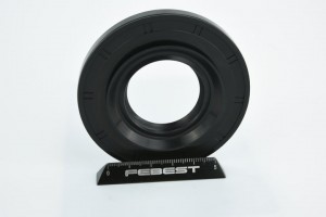 Сальник привода (35X76X8X11,3) 95HAY-35760813L 95HAY-35760813L FEBEST