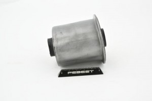 Сайлентблок переднего продольного рычага JEEP GRAND CHEROKEE 1997-2004 CRAB-038 CRAB-038 FEBEST
