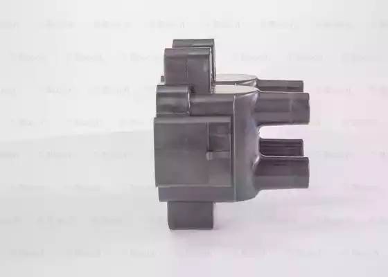 Катушка зажигания 0 986 221 060 BOSCH