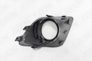 Окантовка противотуманной фары правая, Mitsubishi, Outlander, 3 (2012-нв) OEM1448R OEMPARTS