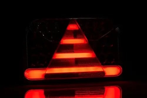 фонарь задний! RH, LED 6-функциональный, 240х140 с проводом 1м\ Universal FT170PNTLED FRISTOM