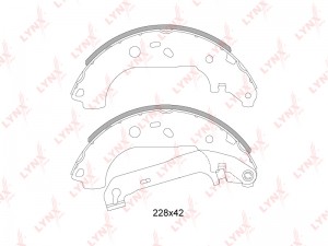 Колодки тормозные задние подходит для FORD Focus II 1.4-2.0D 04-11 BS-3004 BS-3004 LYNXAUTO