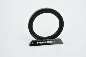 Сальник ступичный задний 47.5x62.2x8x11.2 95HDS-49620811X FEBEST